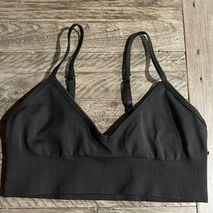 Lululemon Ebb to street bra